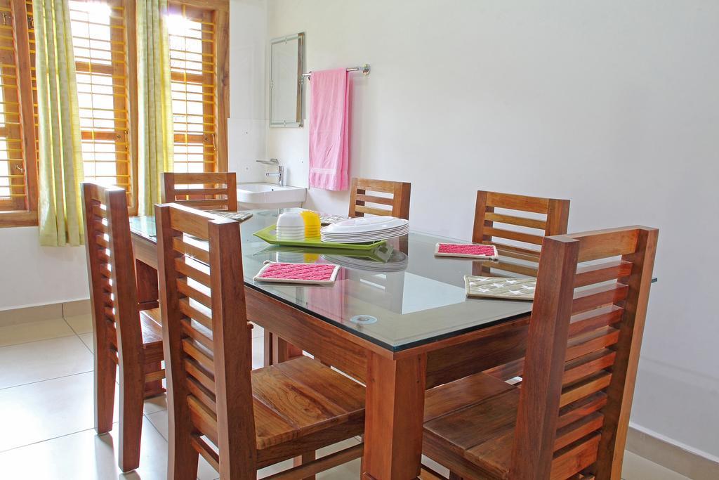 Coorg Rahul Villa มาดิเครี ภายนอก รูปภาพ